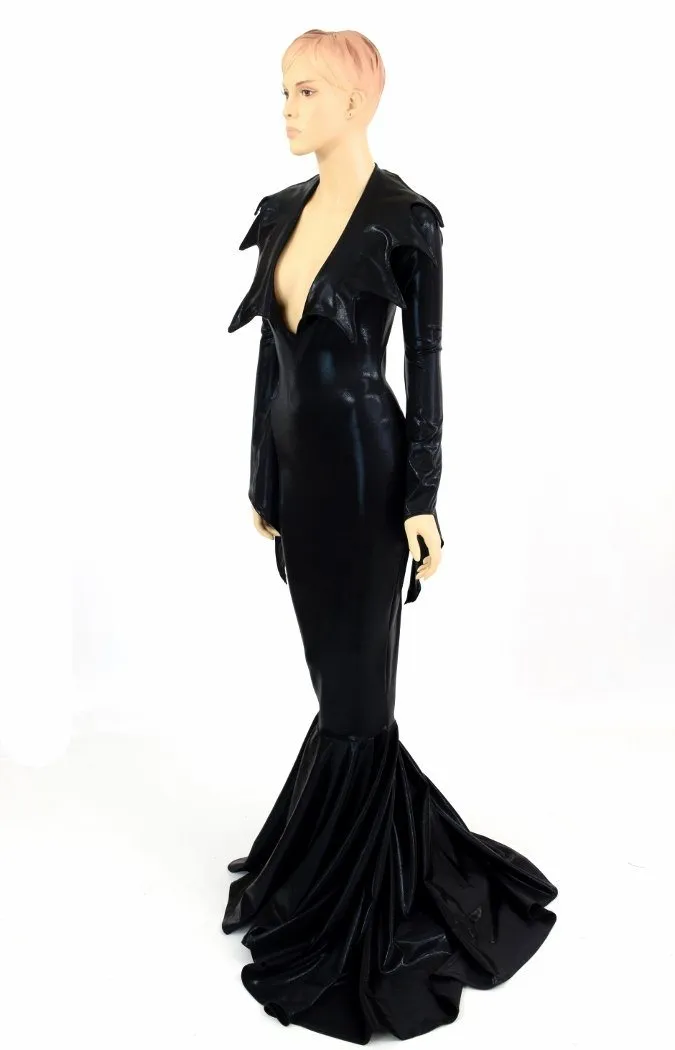 Demonica Collar Puddle Train Gown