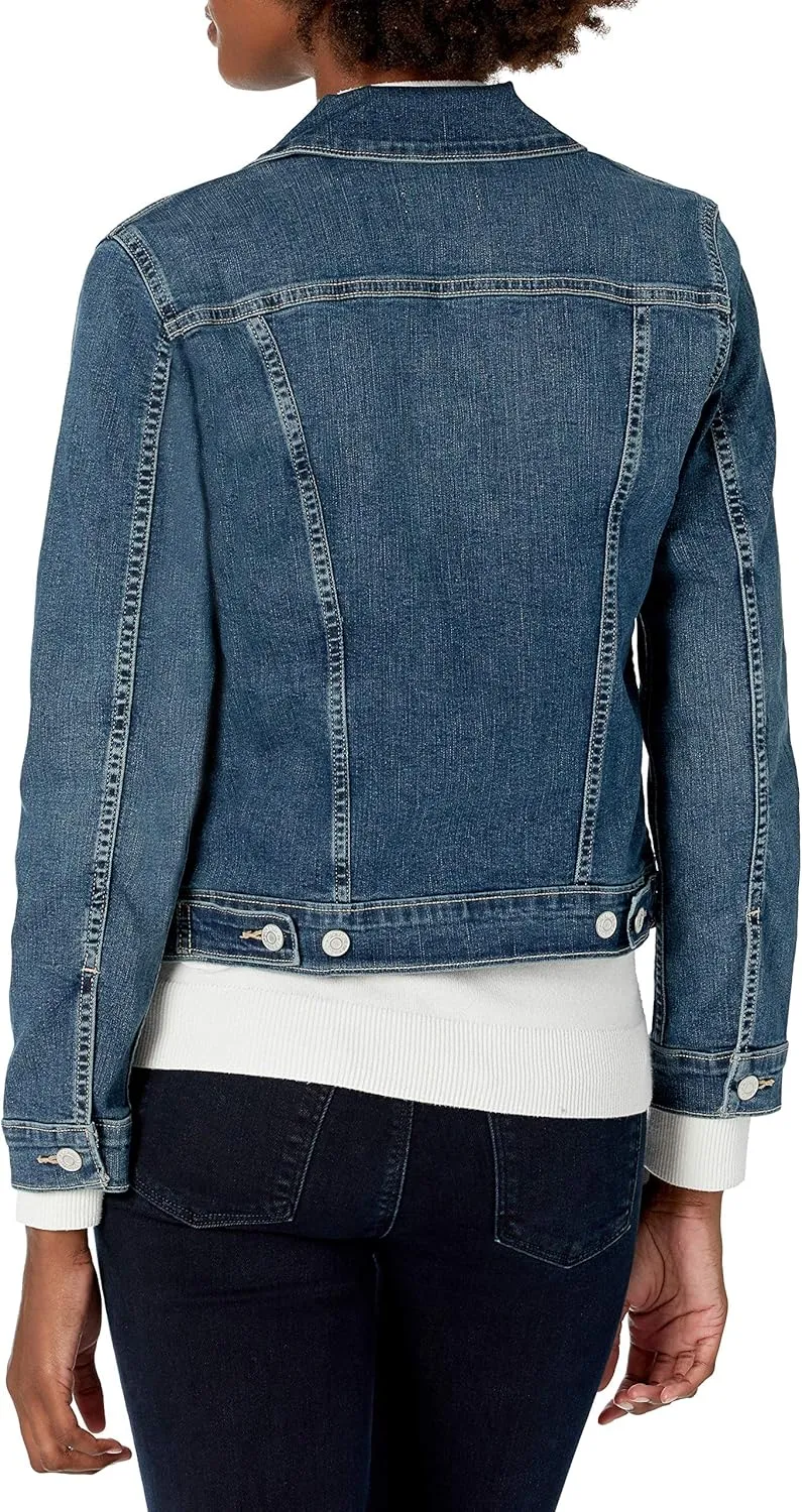 Levi Strauss Signature Gold Women's Original Trucker Jacket (Standard and Plus)