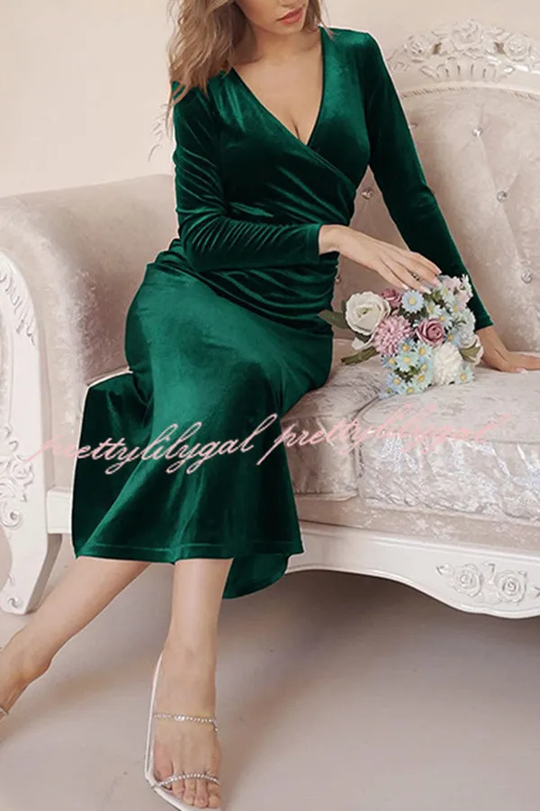 Solid Color Velvet Long Sleeve V-neck Slim Fit Fishtail Maxi Dress