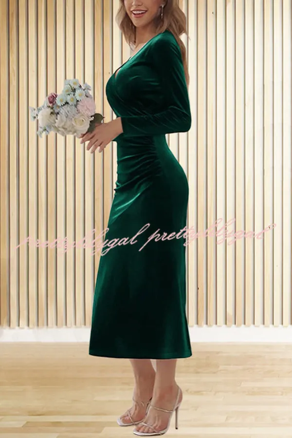 Solid Color Velvet Long Sleeve V-neck Slim Fit Fishtail Maxi Dress