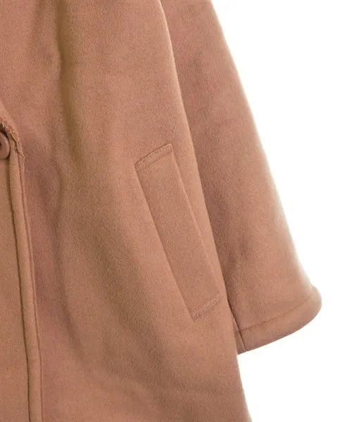 UN3D. Soutien collar coats